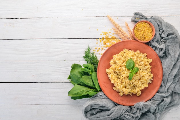 Co zrobić z kaszy bulgur na szybki obiad?