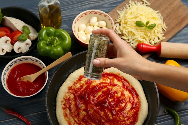 Jak zrobić dobry sos bolognese w domowych warunkach?