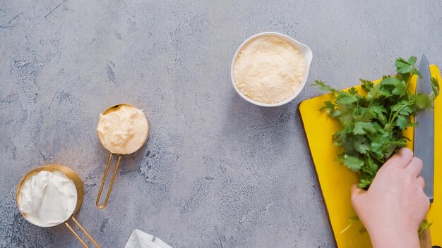 Jak zrobić majonez wege bez jajek?