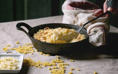Jak zrobić serowy sos do makaronu, który zachwyci domowników?