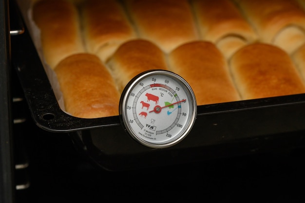 Placek drożdżowy jaka temperatura pieczenia daje najlepszy efekt?