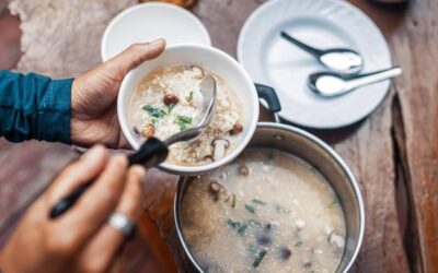 Zupa krupnik jak ugotować, żeby smakowała domowo?